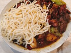 大盘鸡-清真机车工厂大盘鸡(金苹果商务中心店)