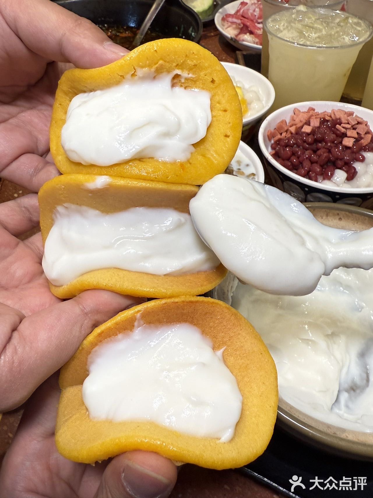 昆明翠湖附近！！果然好吃的都藏的深[流泪]