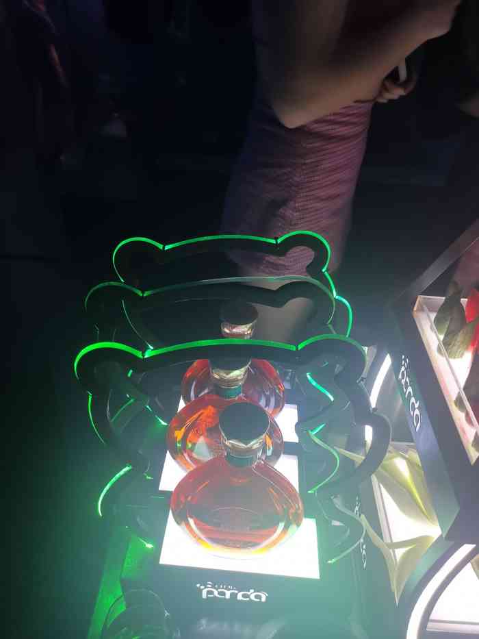 panda club(长沙店)-"[薄荷]环境:很嗨哟,气氛很足,周末人.