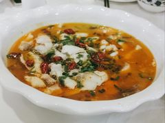 酸菜鱼-香满锅老北京羊蝎子火锅·家常菜(新街口店)