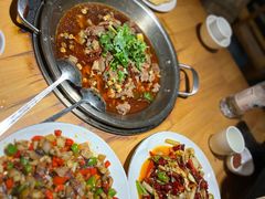 -大众跷脚牛肉馆·非遗传承单位(峨眉山店)