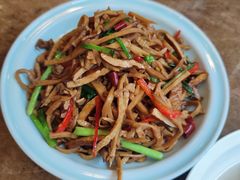 -一楼食业·美食人家