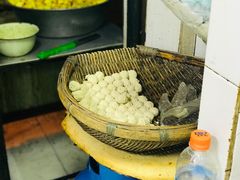 -左记豆腐圆子店