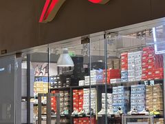 -首创奥特莱斯(西安店)