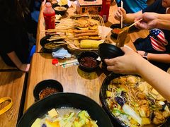 -万记麻辣烫国展总店