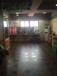 -镁连社·美联社