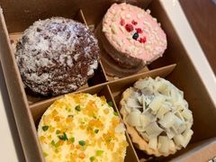 -星巴克(西安兰岛广场店)