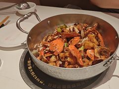 -七欣天香辣蟹火锅(闵行浦江欢乐颂店)