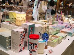 -猫的天空之城概念书店(苏州平江店)