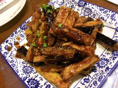 官宴酱烧茄条-娄三少·老北京春饼烤鸭家常菜(方庄店)