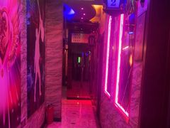 -路边边.炒菜烧烤.音乐餐厅(良乡长虹店)