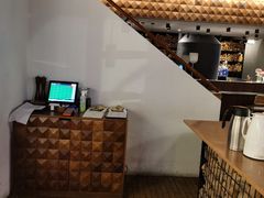 -Erman岩烧牛排(虹桥南丰城店)