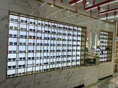-世纪大明眼镜·林德伯格·蔡司官方授权店(武昌旗舰店)