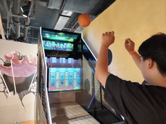 -不可思议减压馆·解压博物馆·摔碗发泄·团建定制