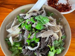-周记翘脚牛肉