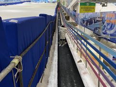 -乔波室内滑雪场