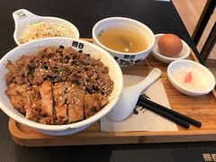 -熊吞·大碗丼烧肉饭(清江浦区万达店)