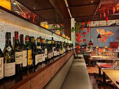-肆海小川菜酒馆Wine Bistro (青年路店)