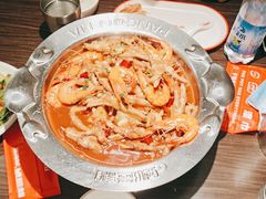鸡爪煲-胖哥俩肉蟹煲(湖滨银泰in77店)