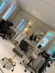 -e hair salon
