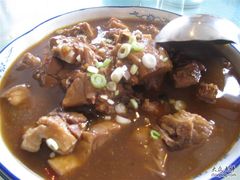 泰山--美食--神憩宾馆--红烧鸭块-神憩宾馆-餐厅