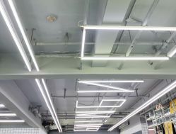-宫铭烫发染发接发店