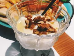 希腊核桃蜂蜜酸奶-HELLO MUSAE 拾光缪斯餐厅·纯正希腊风味(苏州中心店)