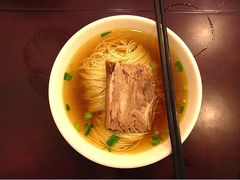 焖蹄面-朱鸿兴面馆(镇湖店)