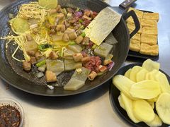 -凉都青瓦房烙锅(清镇中环国际店)