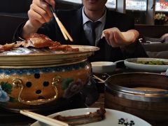 -三人行骨头王火锅(长寿店)