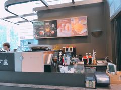 -星巴克(港汇1号办公楼店)