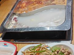 -海陆红火锅(汉兴路店)