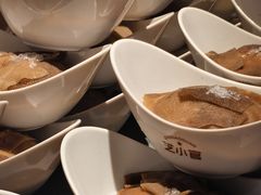 -芝小官毛肚火锅海鲜自助(淮安清江浦区新亚店)