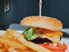 芝士牛肉汉堡-about(丹霞庄店)