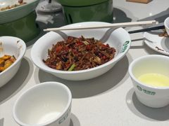 -绿草地·湘菜(7mall店)