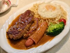 -香港新发烧腊茶餐厅(水围店)