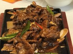 堂煎牛仔骨-乾隆美食·本帮菜(黄河路店)