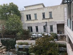 -新田360广场(上海华侨城店)