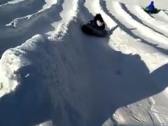 -采薇庄园四季滑雪场
