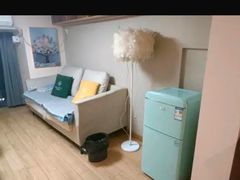 -乐嗨公寓(苏州火车站店)