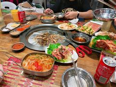 -三肥两瘦烤肉(鹿城店)