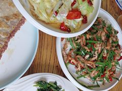 -溢心园香河肉饼总店