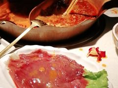 -墨居上隐·院子里火锅(峨眉店)
