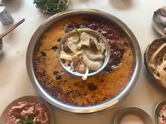 -岗上渣渣老火锅(两路口店)