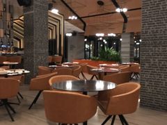 大堂-WOLFGANG PUCK KITCHEN & BAR(迪士尼小镇店)