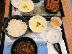 -老娘舅餐厅(黄龙体育中心店)