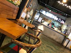 -水平有限螺蛳粉(宏达大厦店)