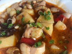 土豆烧肥肠-叶老大肥肠