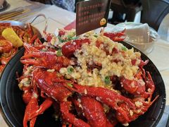 -巴厘龙虾·榜首油焖大虾(音乐学院·沿江酒馆店)