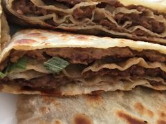 -溢心园香河肉饼总店